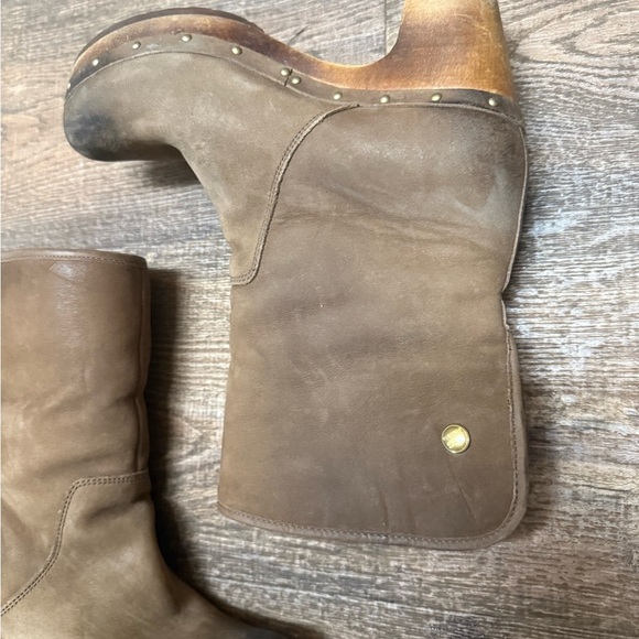 UGG size 7 GUC leather mule studded boots with Sherpa lining - Picture 4 of 16